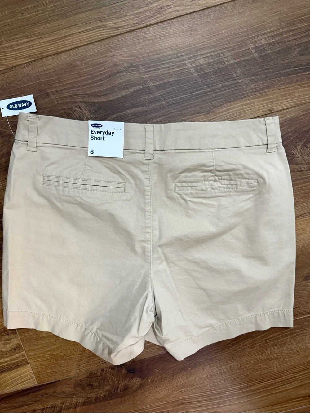 Old Navy Women's Khaki Beige Everyday Shorts
